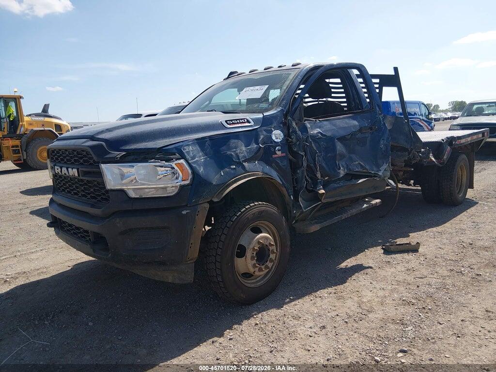 3C7WRMBL2NG291945 2022 RAM 5500 CHASSIS photo no. 2