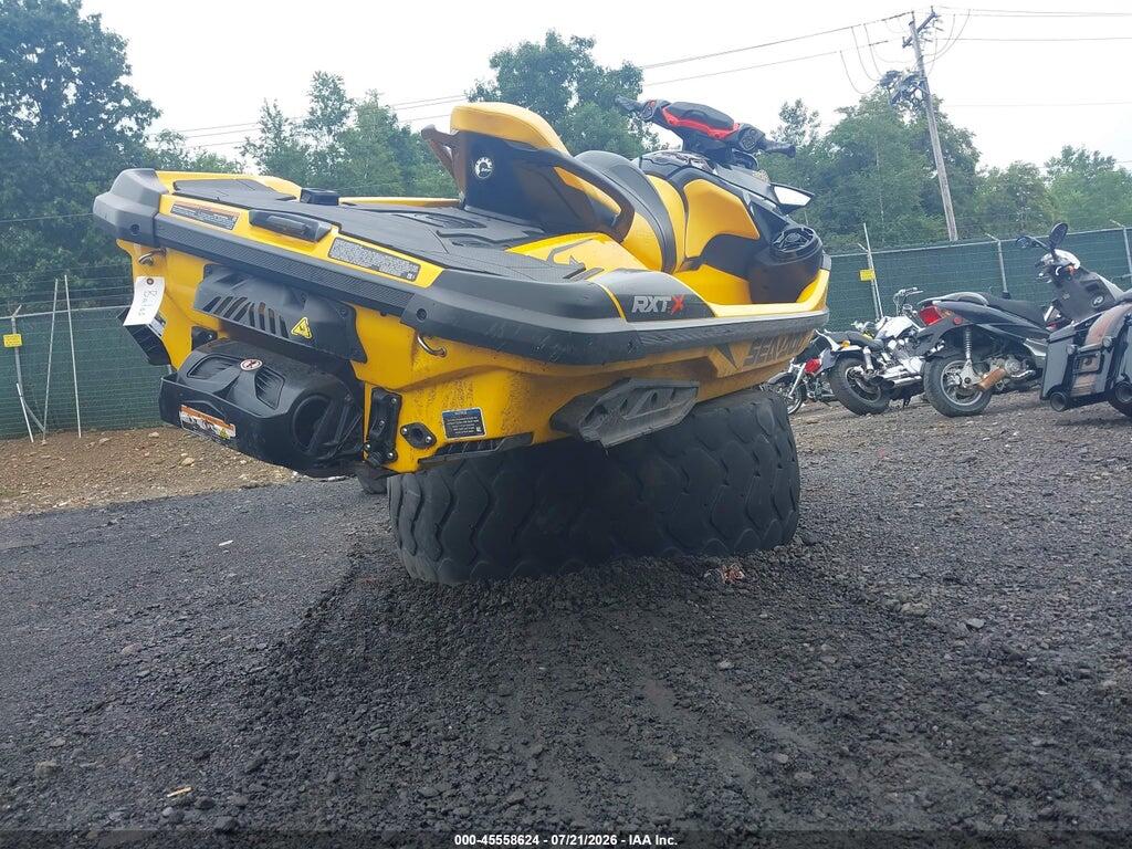 00000YDV57401B222 2022 SEADOO RXT-X 300 photo no. 4