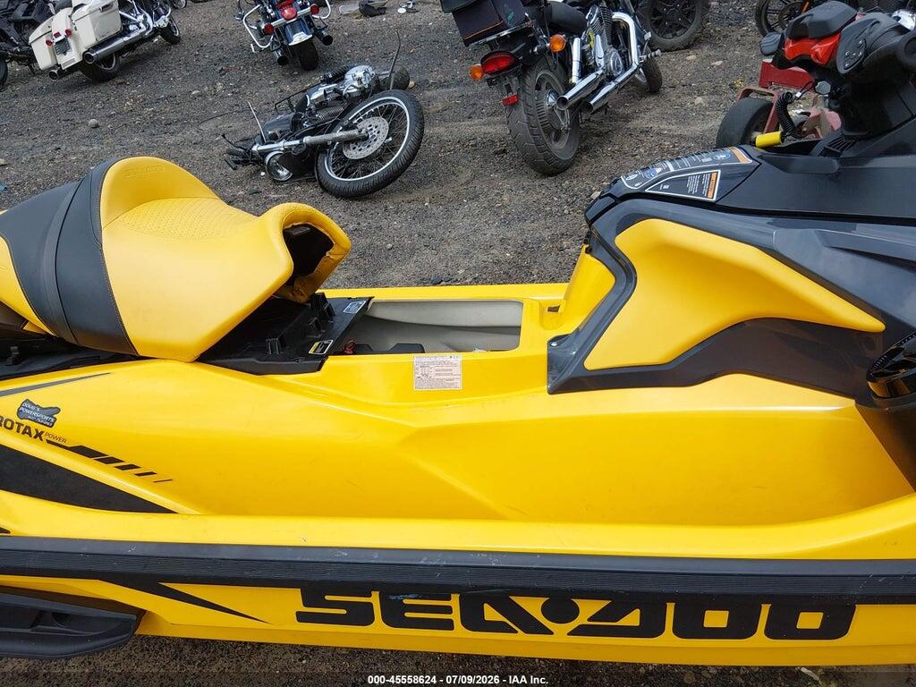 00000YDV57401B222 2022 SEADOO RXT-X 300 photo no. 5