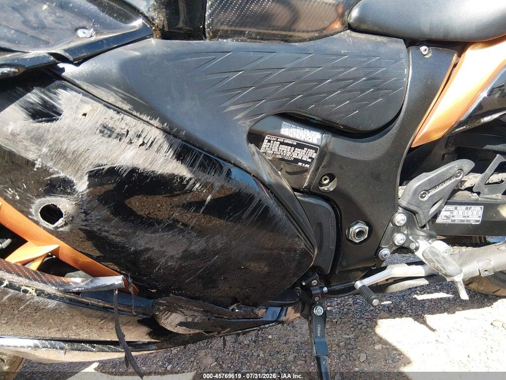 JS1EJ11B8N7102339 2022 SUZUKI GSX1300 photo no. 9