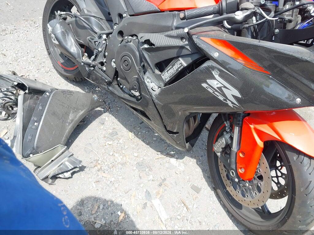 2022 SUZUKI GSX-R600 JS1GN7FA4N7100328