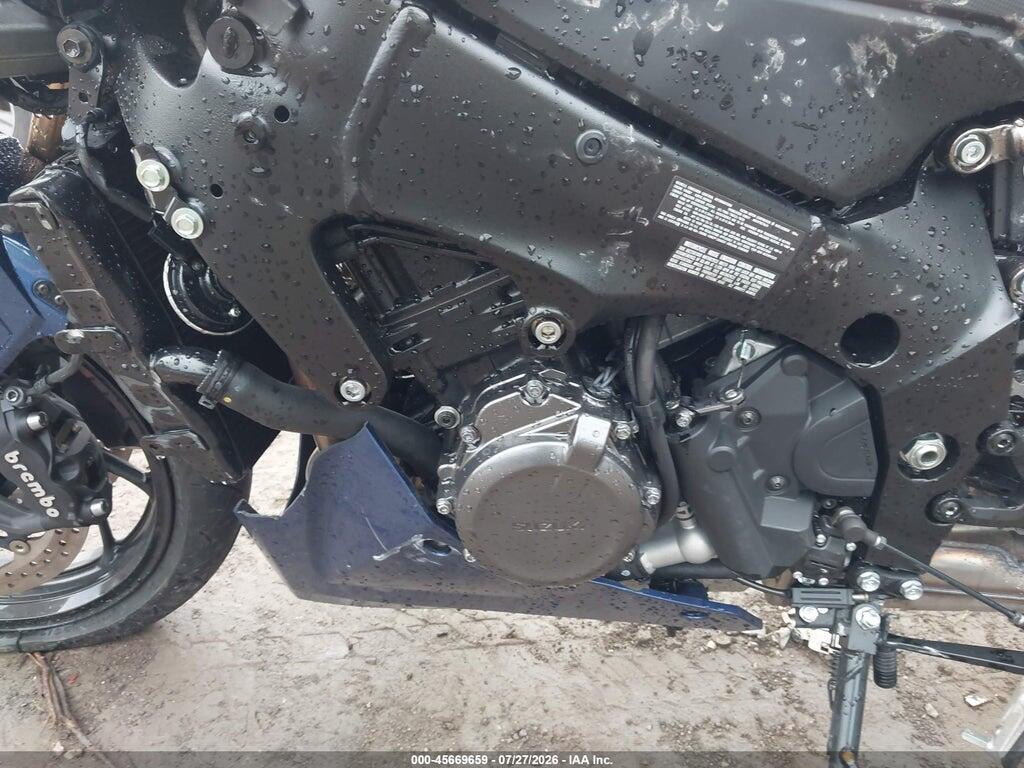 JS1EK12B7N7100027 2022 SUZUKI GSX1000 photo no. 9