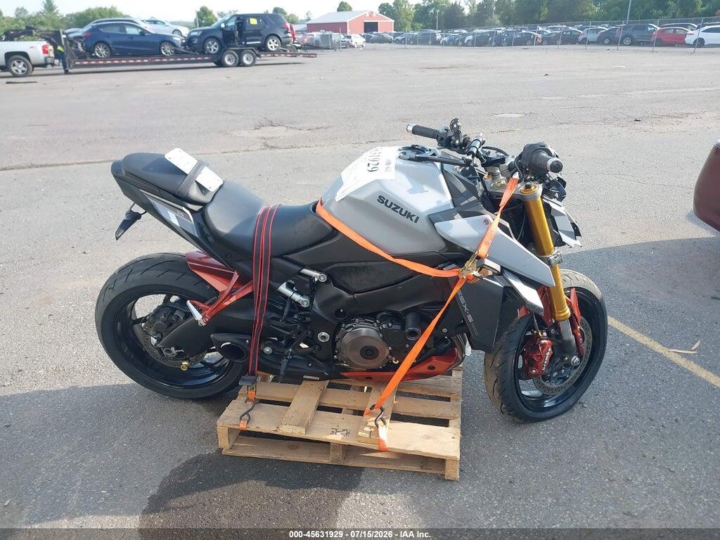 JS1EK11B2N7100180 2022 SUZUKI GSX-S1000 photo no. 11