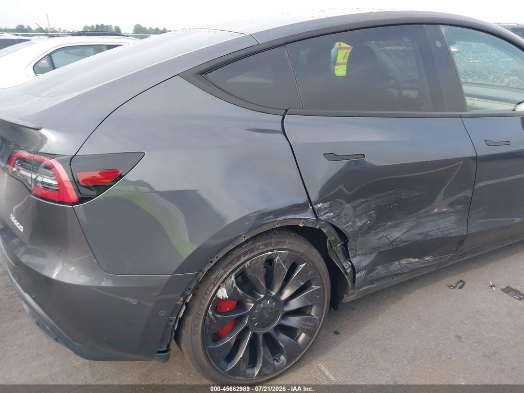 7SAYGDEF2NF366122 2022 TESLA MODEL Y photo no. 6