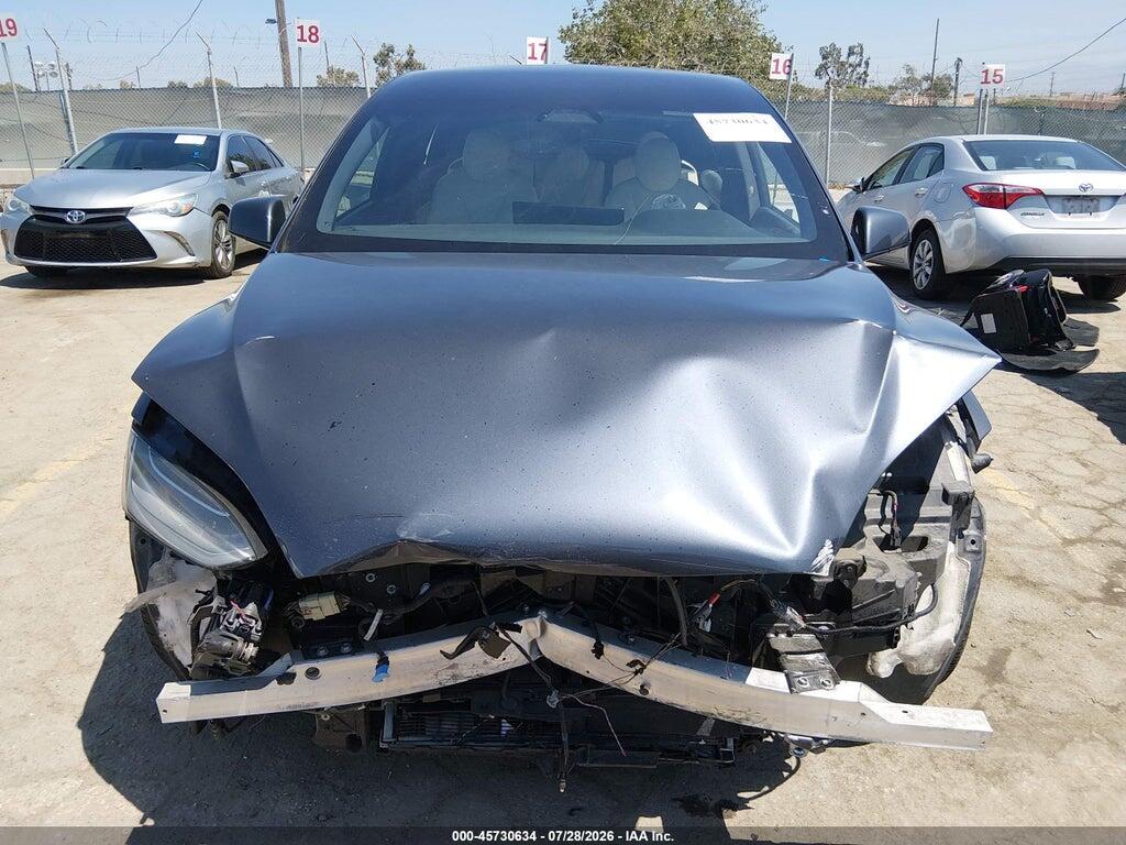 7SAXCDE59NF357769 2022 TESLA MODEL X photo no. 11