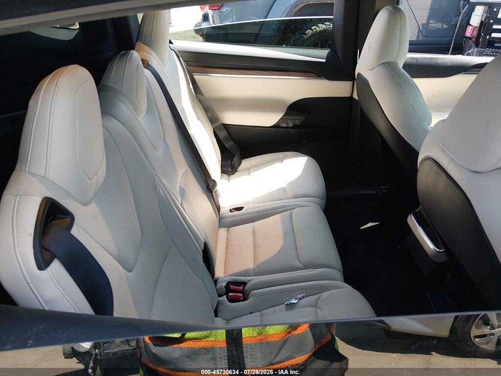 7SAXCDE59NF357769 2022 TESLA MODEL X photo no. 8