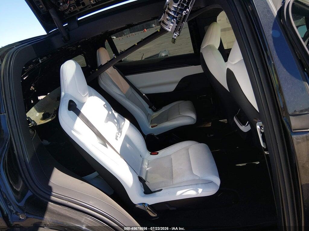 7SAXCBE67NF337873 2022 TESLA MODEL X photo no. 8