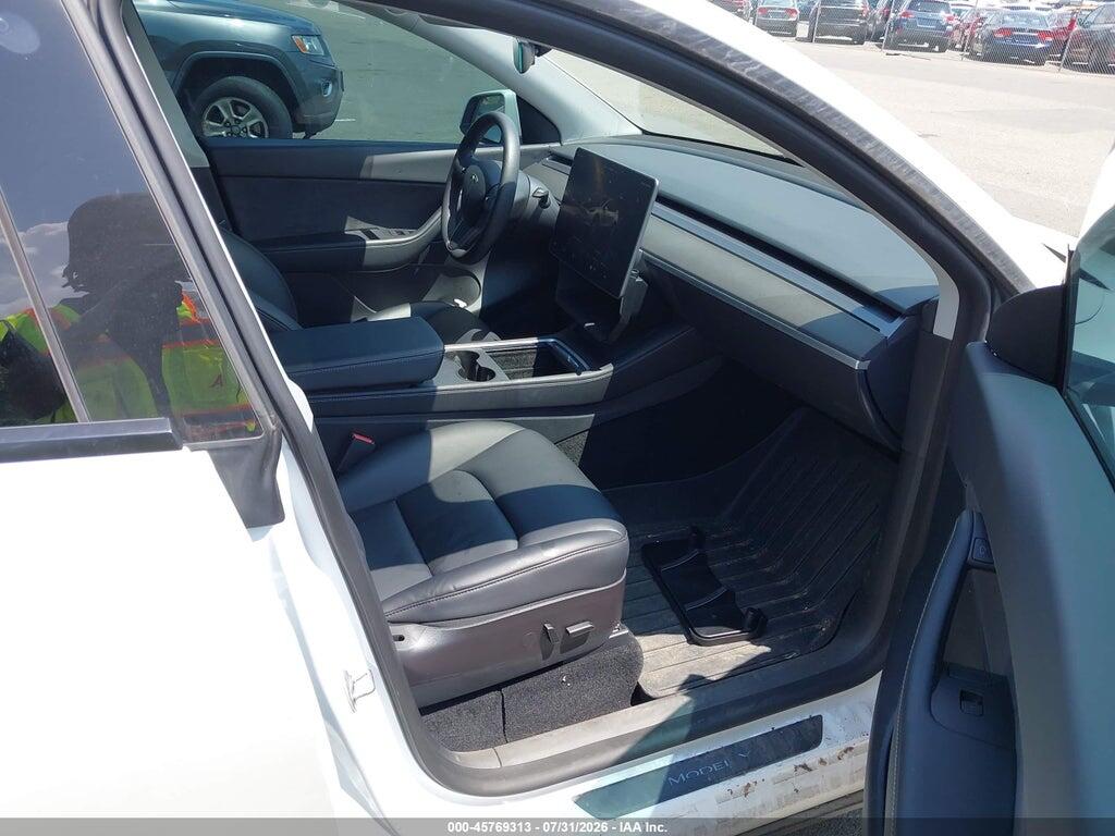 7SAYGDEF8NF455418 2022 TESLA MODEL Y photo no. 5