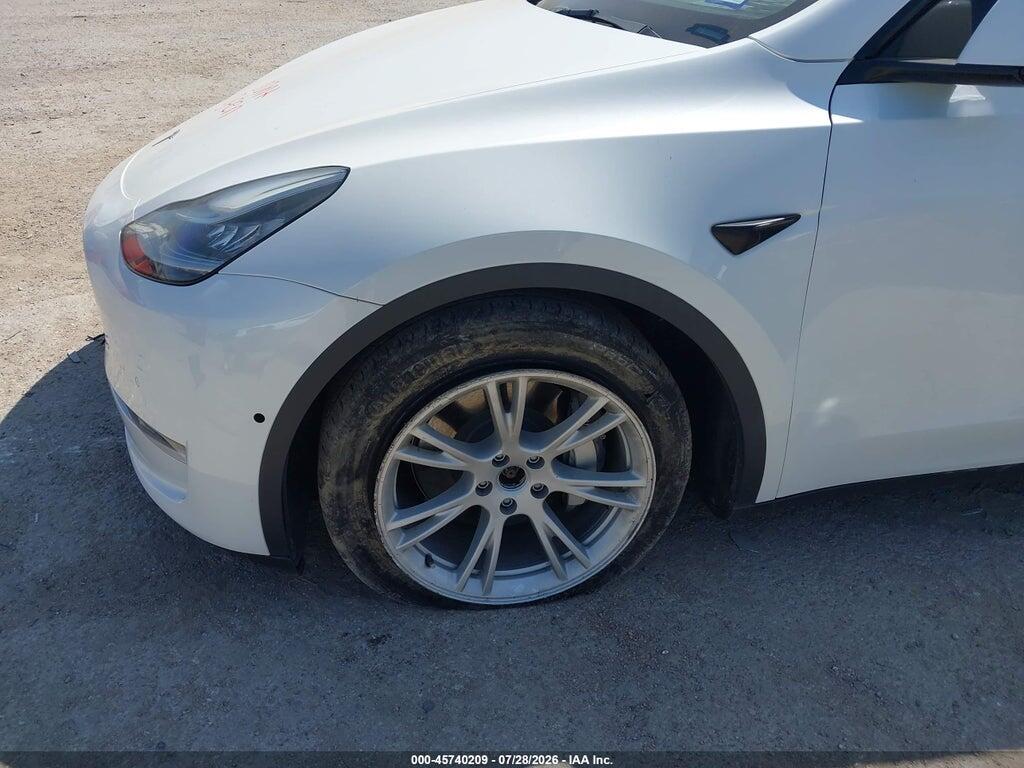 7SAYGDEE2NF320572 2022 TESLA MODEL Y photo no. 6