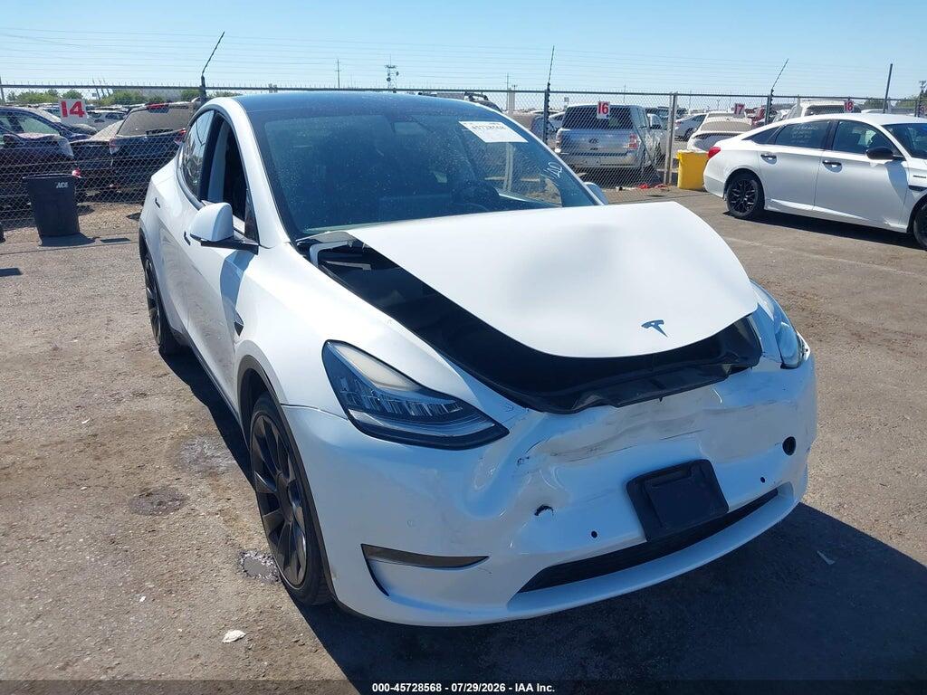 7SAYGDEE3NF373166 2022 TESLA MODEL Y photo no. 1