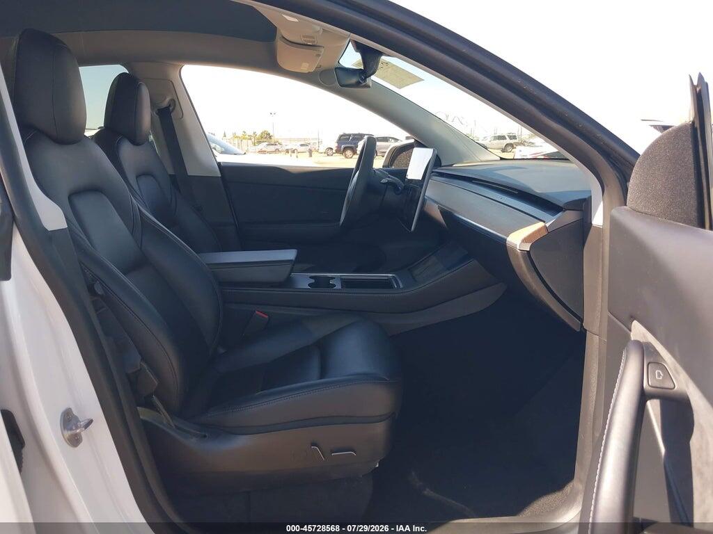 7SAYGDEE3NF373166 2022 TESLA MODEL Y photo no. 5