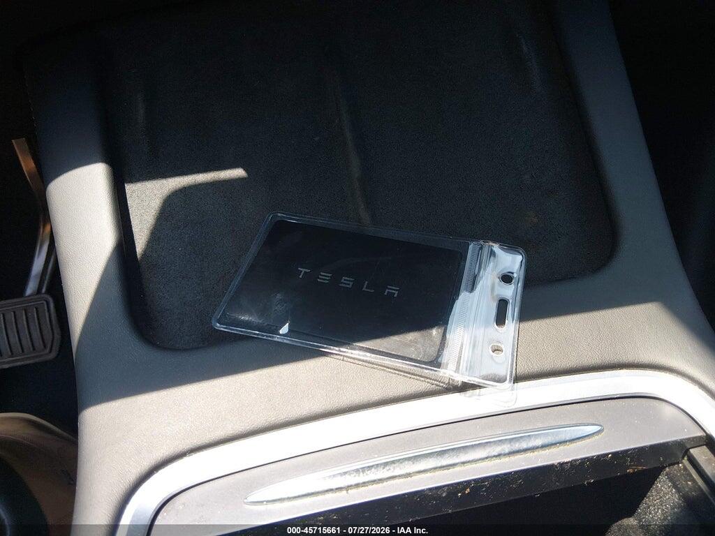 7SAYGDEE4NF374746 2022 TESLA MODEL Y photo no. 11
