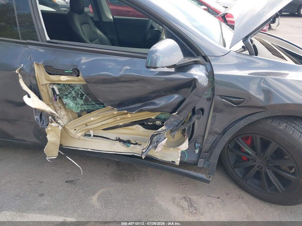 7SAYGDEF2NF343696 2022 TESLA MODEL Y photo no. 6