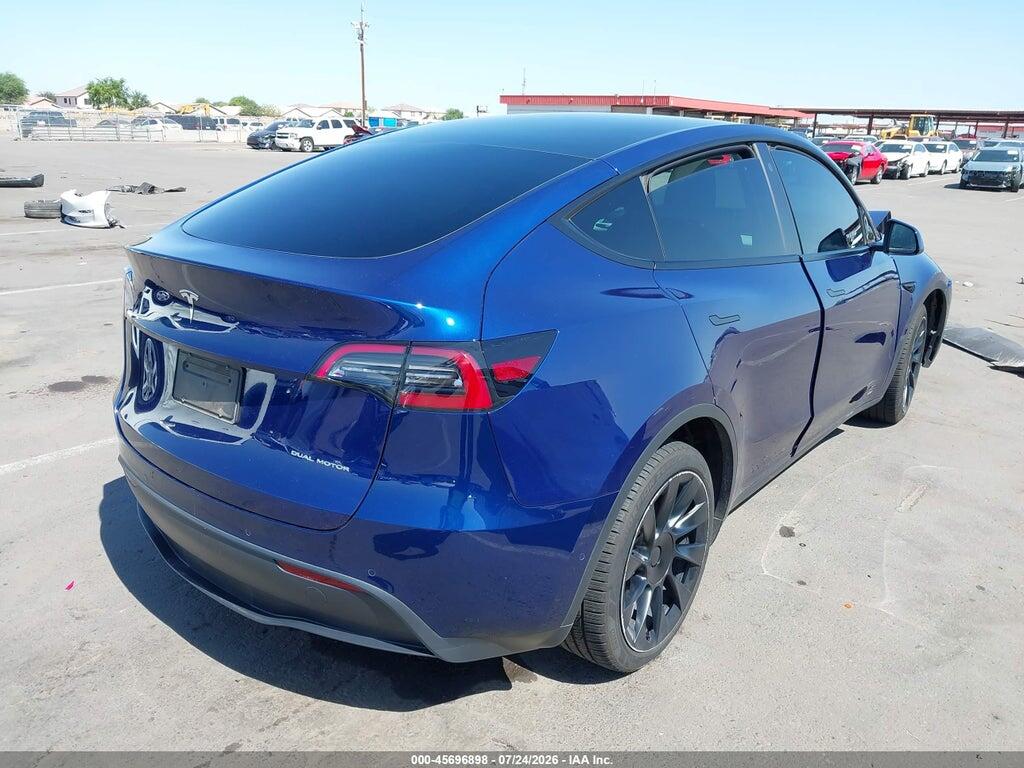 7SAYGDEE7NF533680 2022 TESLA MODEL Y photo no. 4