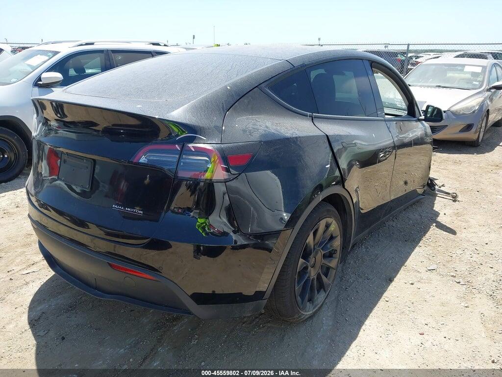 7SAYGDEE2NF359405 2022 TESLA MODEL Y photo no. 4