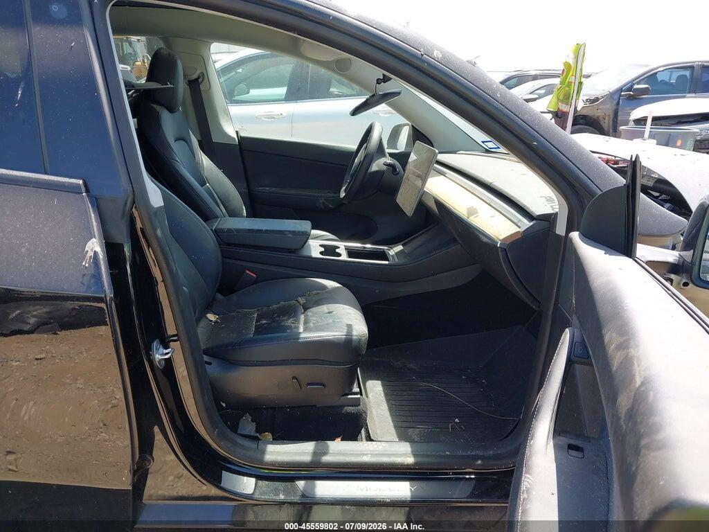 7SAYGDEE2NF359405 2022 TESLA MODEL Y photo no. 5