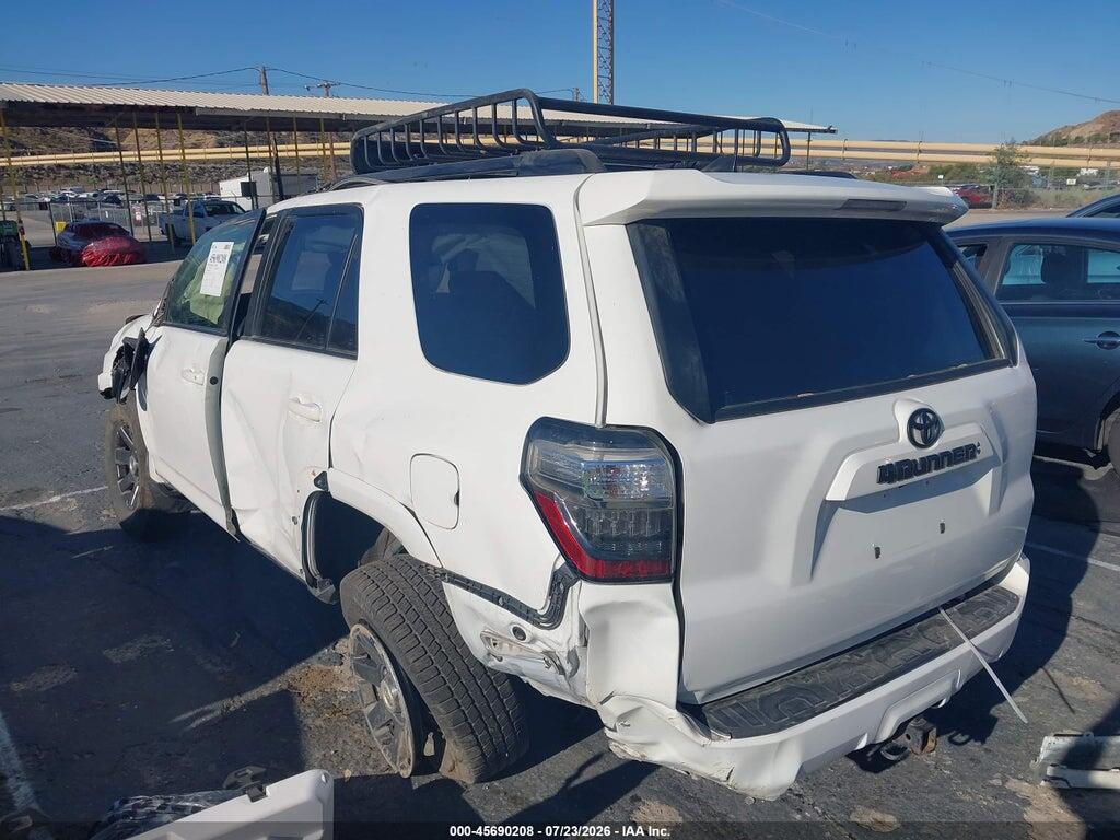 JTETU5JR8N5997721 2022 TOYOTA 4RUNNER photo no. 3