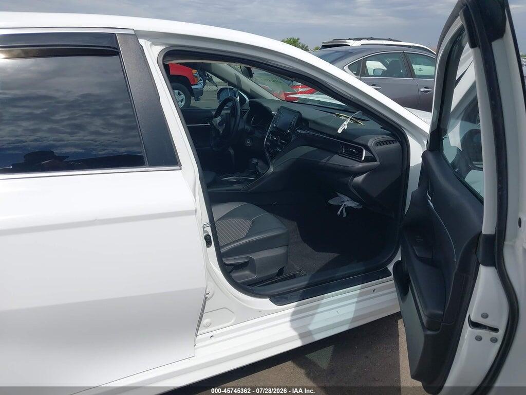 4T1G11AK7NU651364 2022 TOYOTA CAMRY photo no. 5