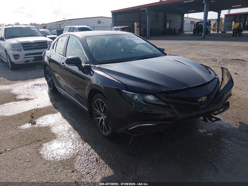 4T1G11AK8NU647985 2022 TOYOTA CAMRY photo no. 1