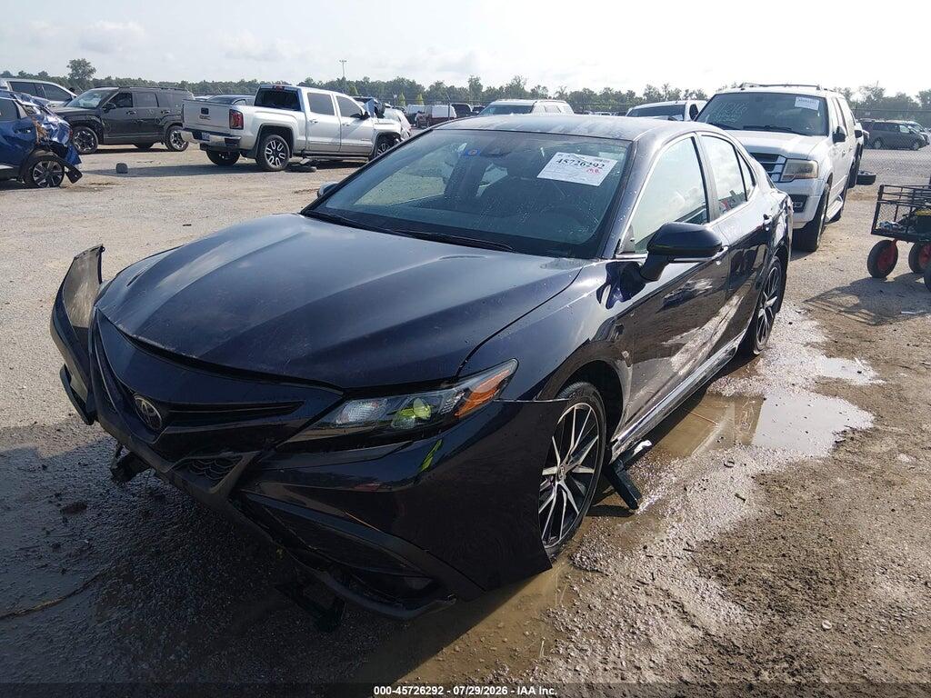 4T1G11AK8NU647985 2022 TOYOTA CAMRY photo no. 2