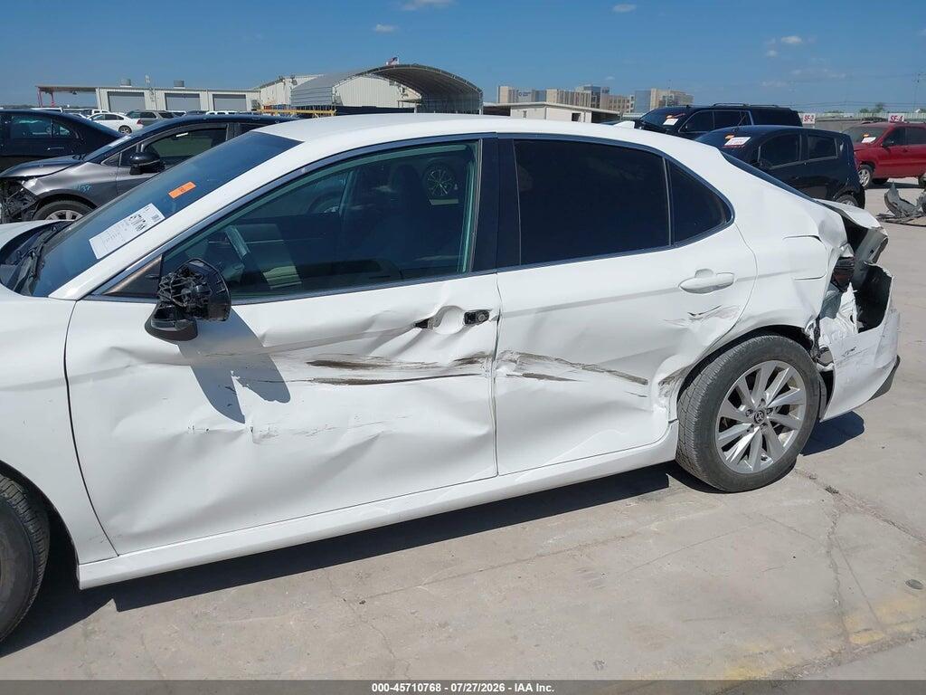 4T1C11AK5NU017890 2022 TOYOTA CAMRY photo no. 6