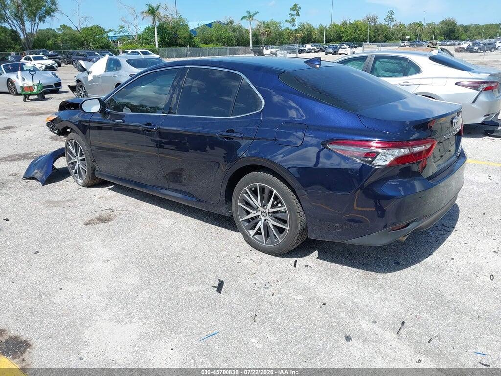4T1F31AK1NU587523 2022 TOYOTA CAMRY photo no. 3