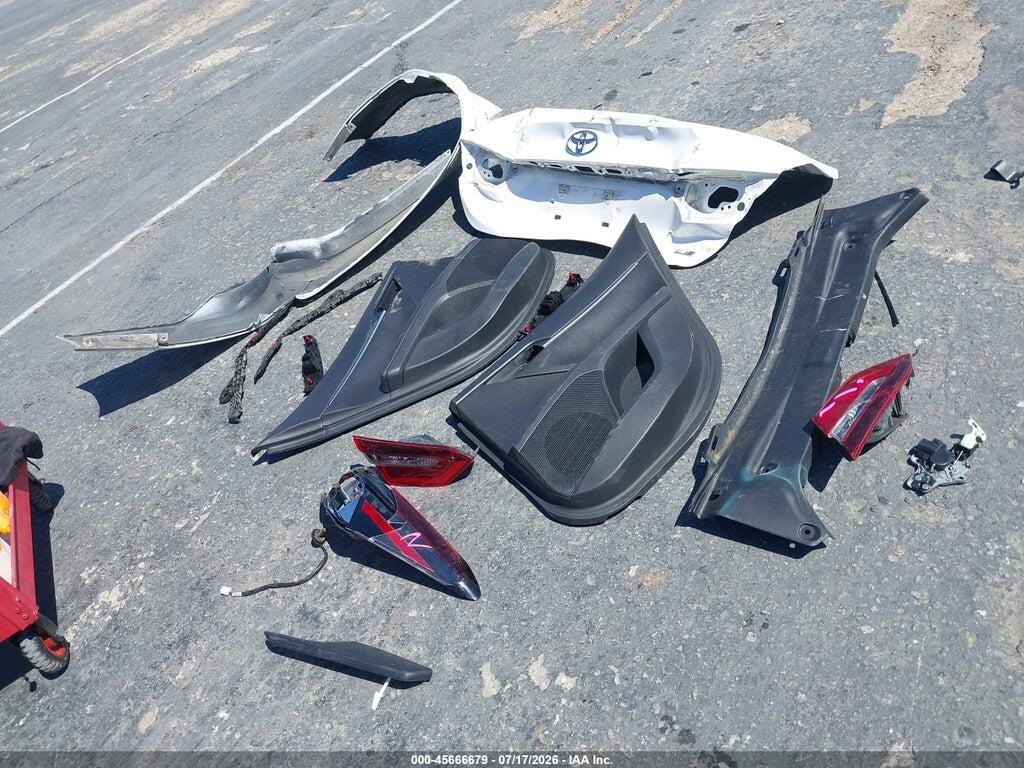 4T1C11AK2NU626001 2022 TOYOTA CAMRY photo no. 12