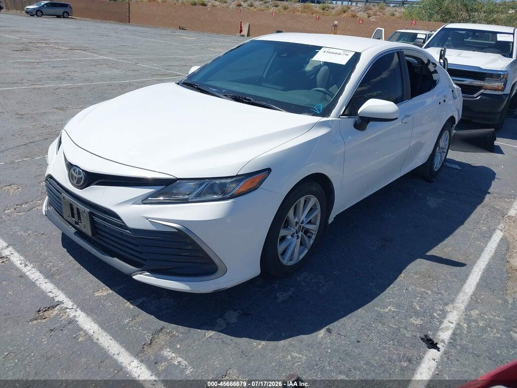 4T1C11AK2NU626001 2022 TOYOTA CAMRY photo no. 2