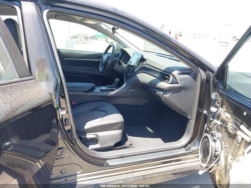 4T1G31AK7NU041863 2022 TOYOTA CAMRY photo no. 5