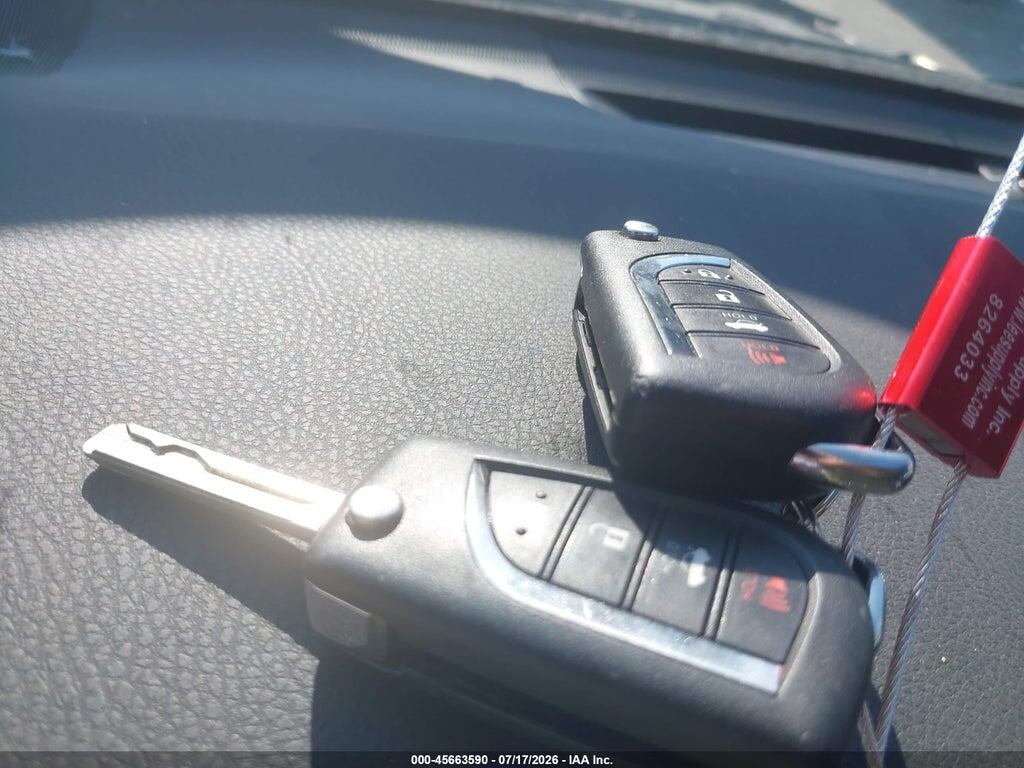 4T1G11AK5NU654005 2022 TOYOTA CAMRY photo no. 11