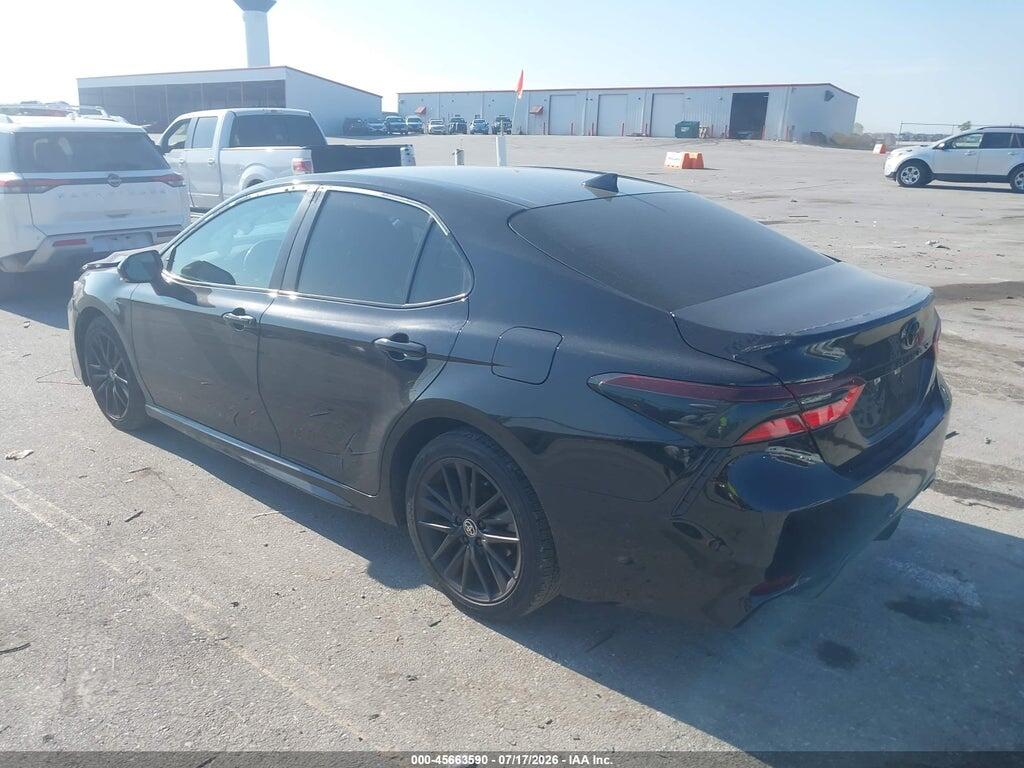 4T1G11AK5NU654005 2022 TOYOTA CAMRY photo no. 3