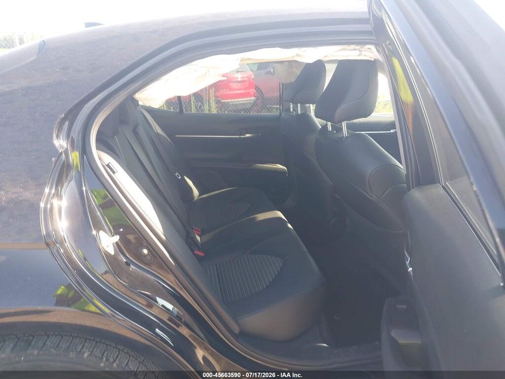 4T1G11AK5NU654005 2022 TOYOTA CAMRY photo no. 8