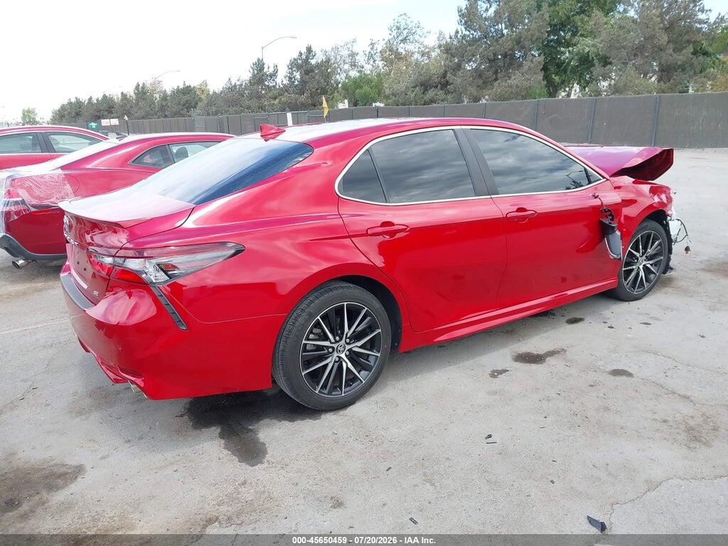 4T1G11AK2NU063761 2022 TOYOTA CAMRY photo no. 4