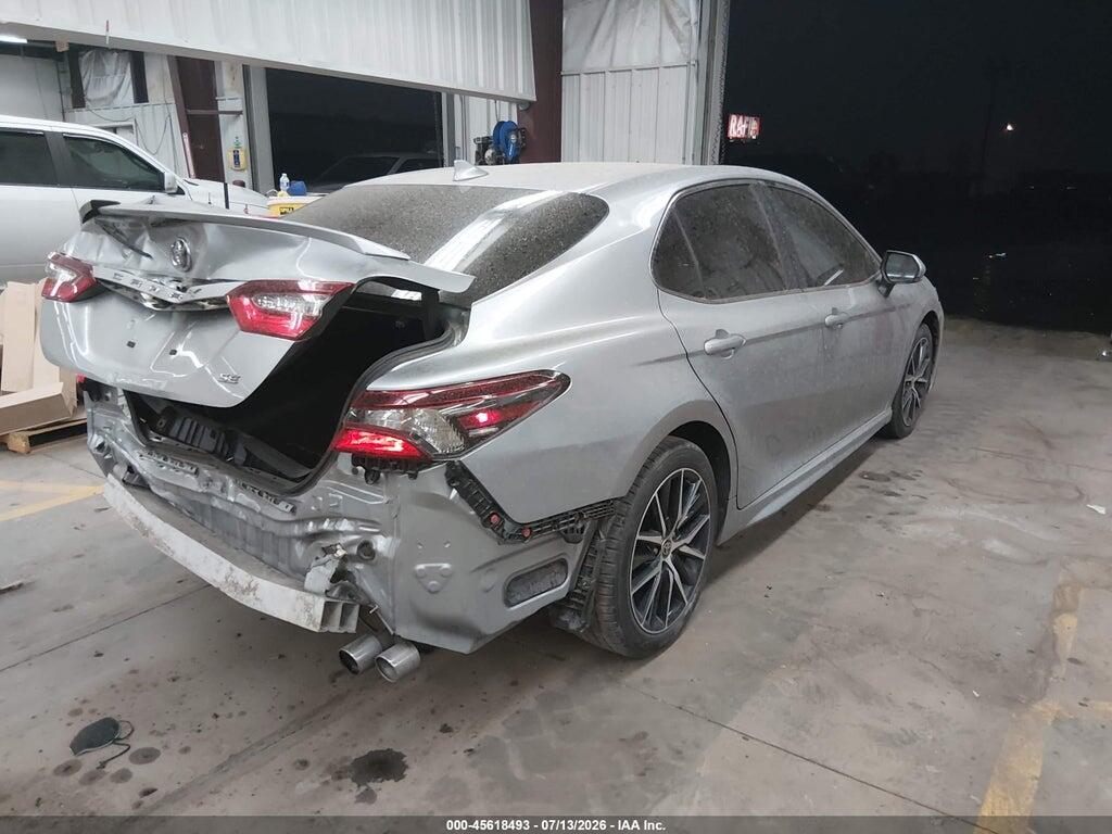4T1G11AK4NU667540 2022 TOYOTA CAMRY photo no. 4