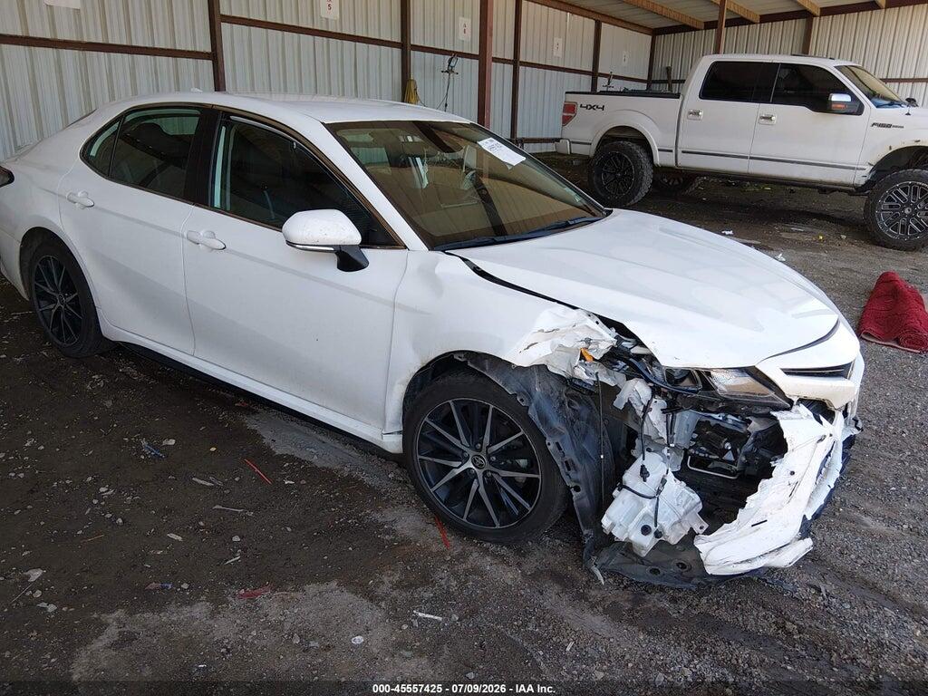 4T1G11AK2NU642071 2022 TOYOTA CAMRY photo no. 1
