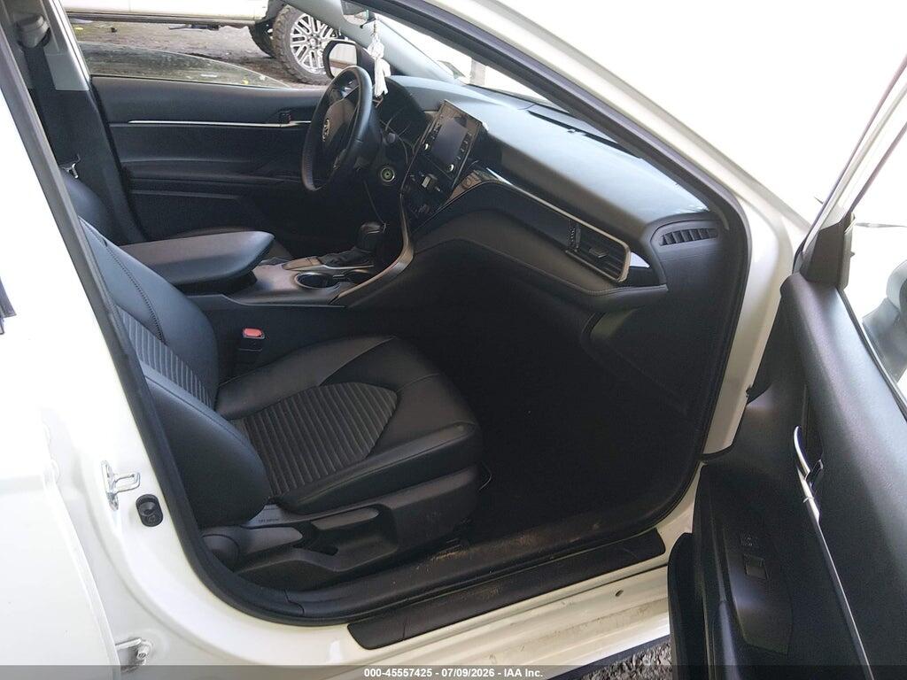 4T1G11AK2NU642071 2022 TOYOTA CAMRY photo no. 5