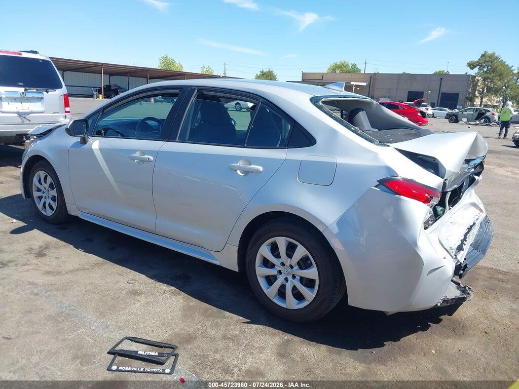 5YFEPMAE4NP319501 2022 TOYOTA COROLLA photo no. 3