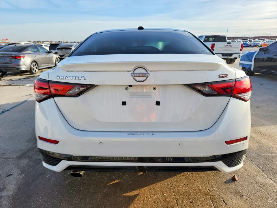 2025 NISSAN SENTRA SR — Фото 6 из 13