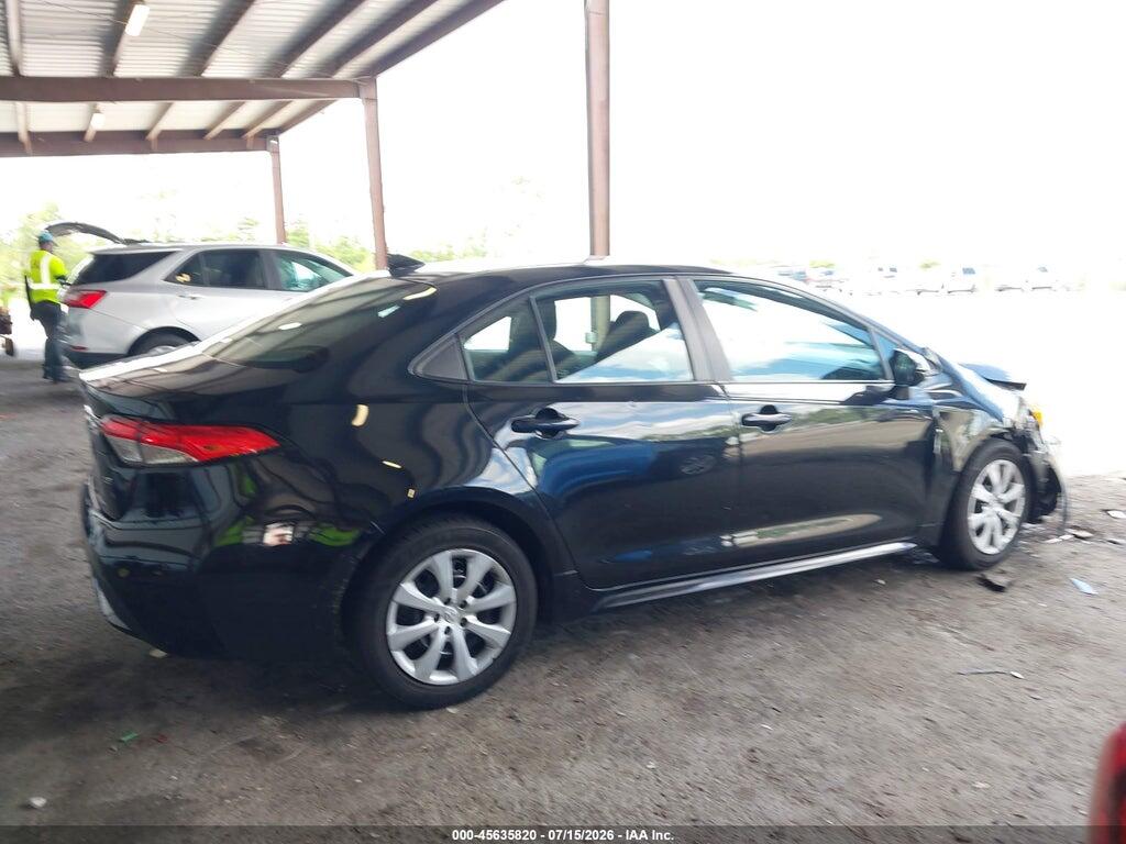 5YFEPMAE8NP362870 2022 TOYOTA COROLLA photo no. 12