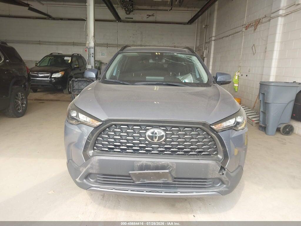 7MUCAABG0NV013979 2022 TOYOTA COROLLA CROSS photo no. 12