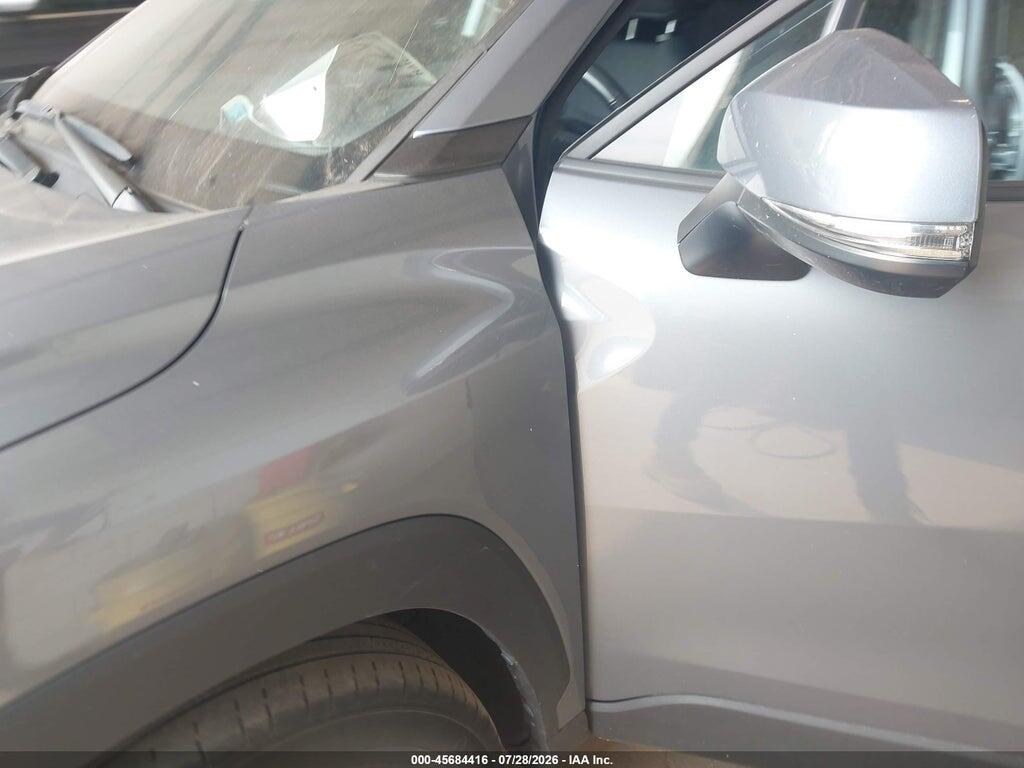 7MUCAABG0NV013979 2022 TOYOTA COROLLA CROSS photo no. 6