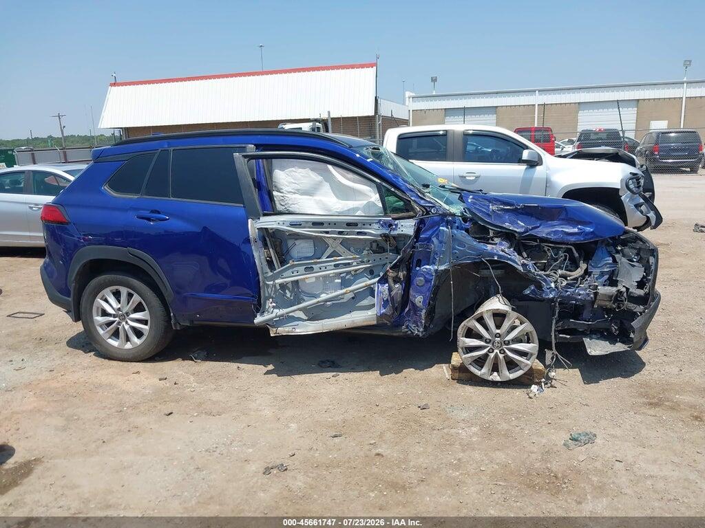 7MUCAAAG9NV027364 2022 TOYOTA COROLLA CROSS photo no. 12