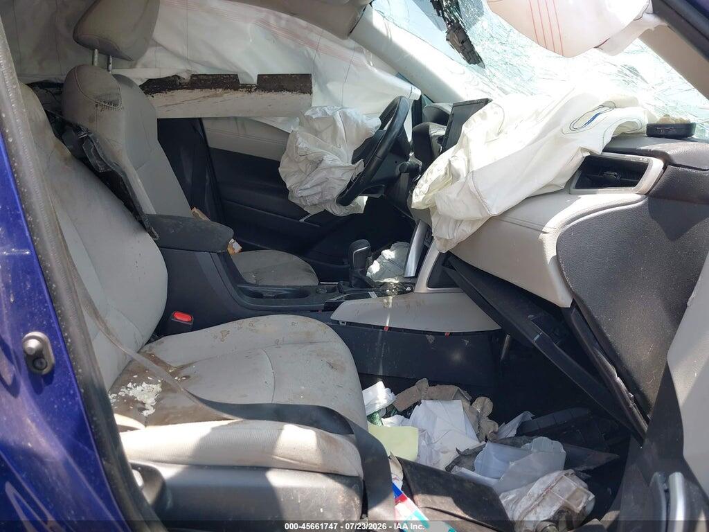 7MUCAAAG9NV027364 2022 TOYOTA COROLLA CROSS photo no. 5