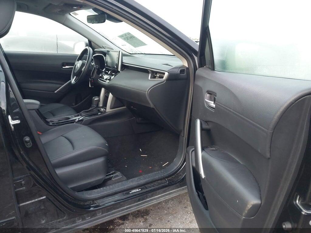7MUDAAAG8NV020278 2022 TOYOTA COROLLA CROSS photo no. 5