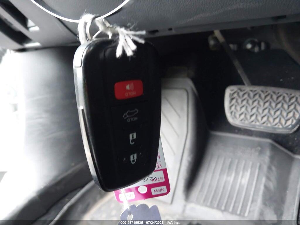 5TDGZRAH6NS119074 2022 TOYOTA HIGHLANDER photo no. 11
