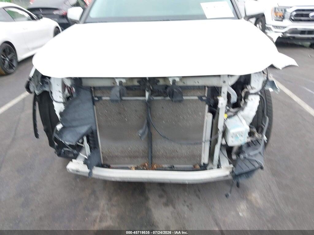 5TDGZRAH6NS119074 2022 TOYOTA HIGHLANDER photo no. 6