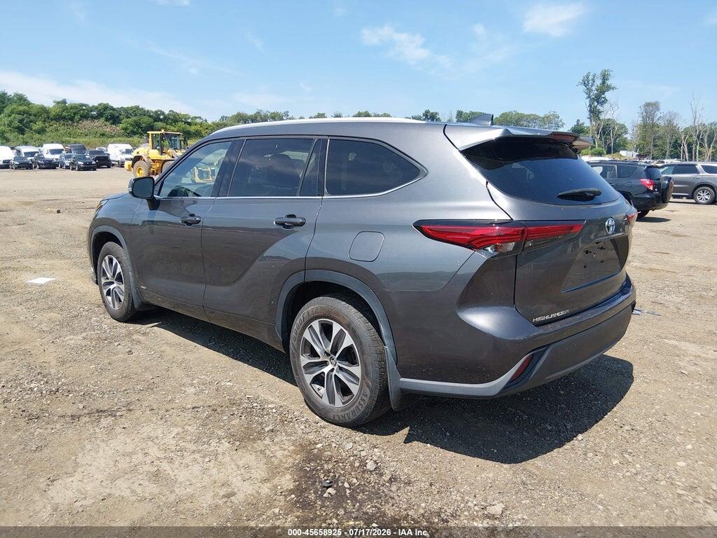 5PDZBRCH0NS539740 2022 TOYOTA HIGHLANDER photo no. 3