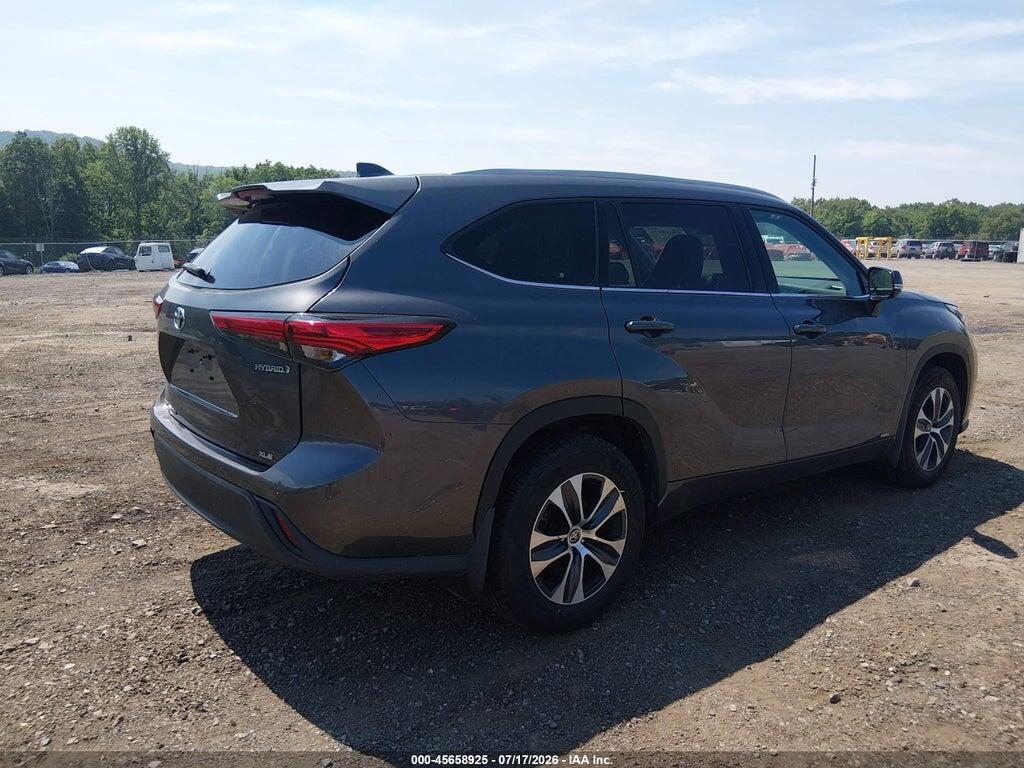 5PDZBRCH0NS539740 2022 TOYOTA HIGHLANDER photo no. 4