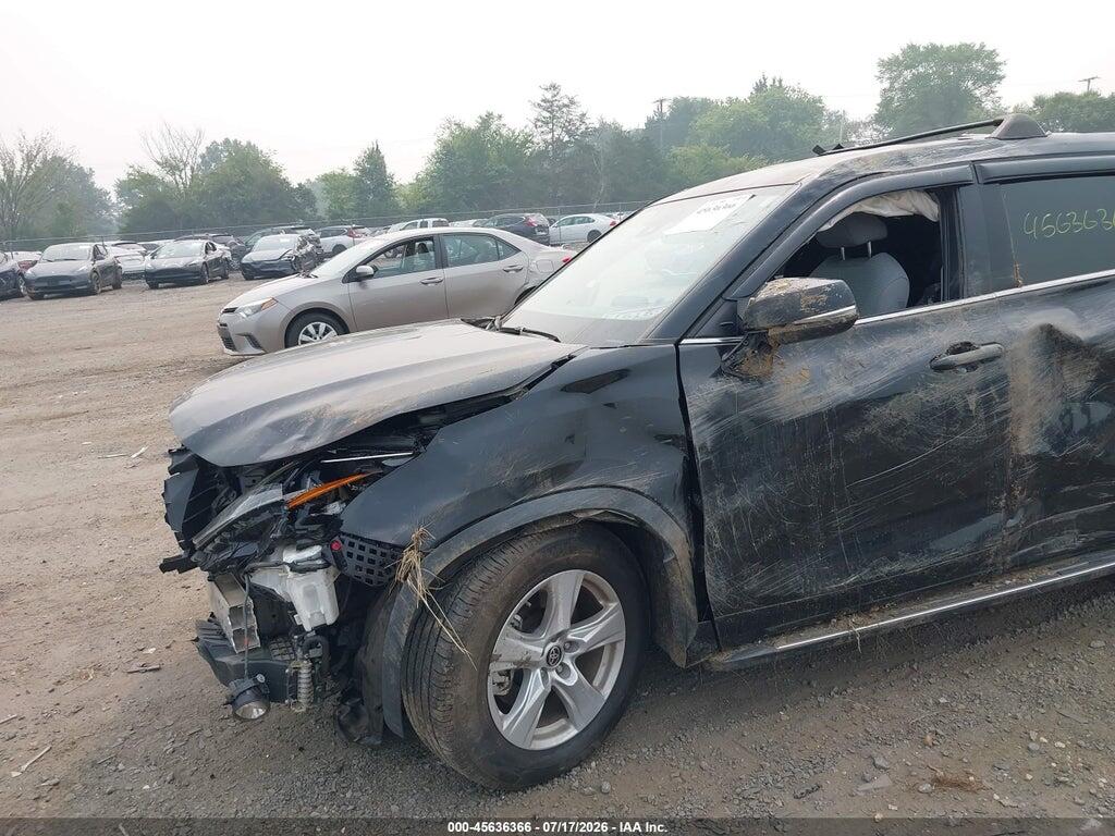 5TDZZRAH6NS105345 2022 TOYOTA HIGHLANDER photo no. 6