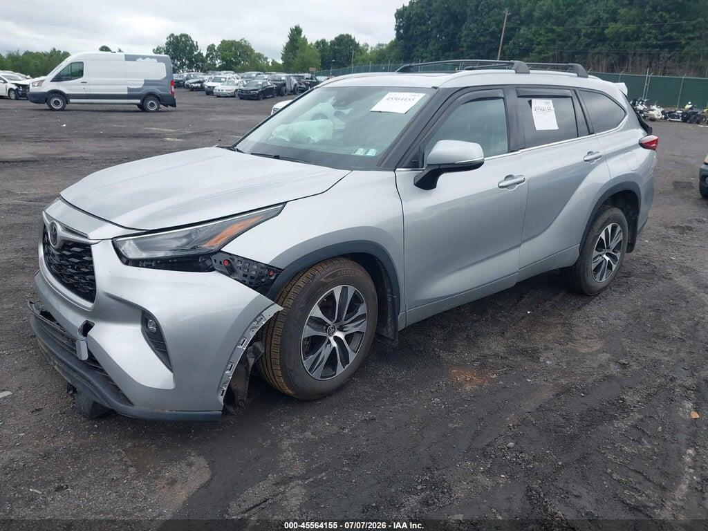 5TDHZRBH1NS569119 2022 TOYOTA HIGHLANDER photo no. 2